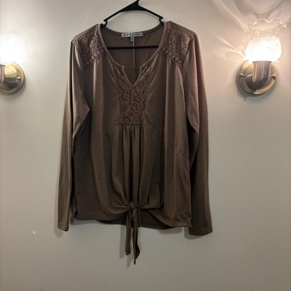 Women's Brown Lace Detail Top size xl long sleeve